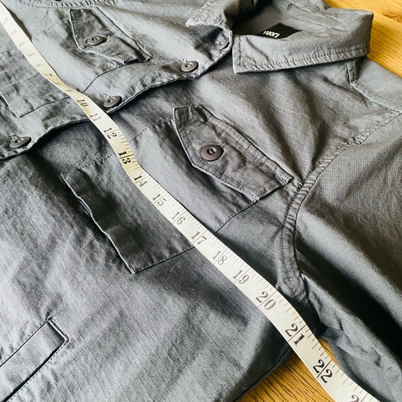 Vuori Ripstop Utility Women’s Large Utility Collared Button Jacket - Picture 9 of 11